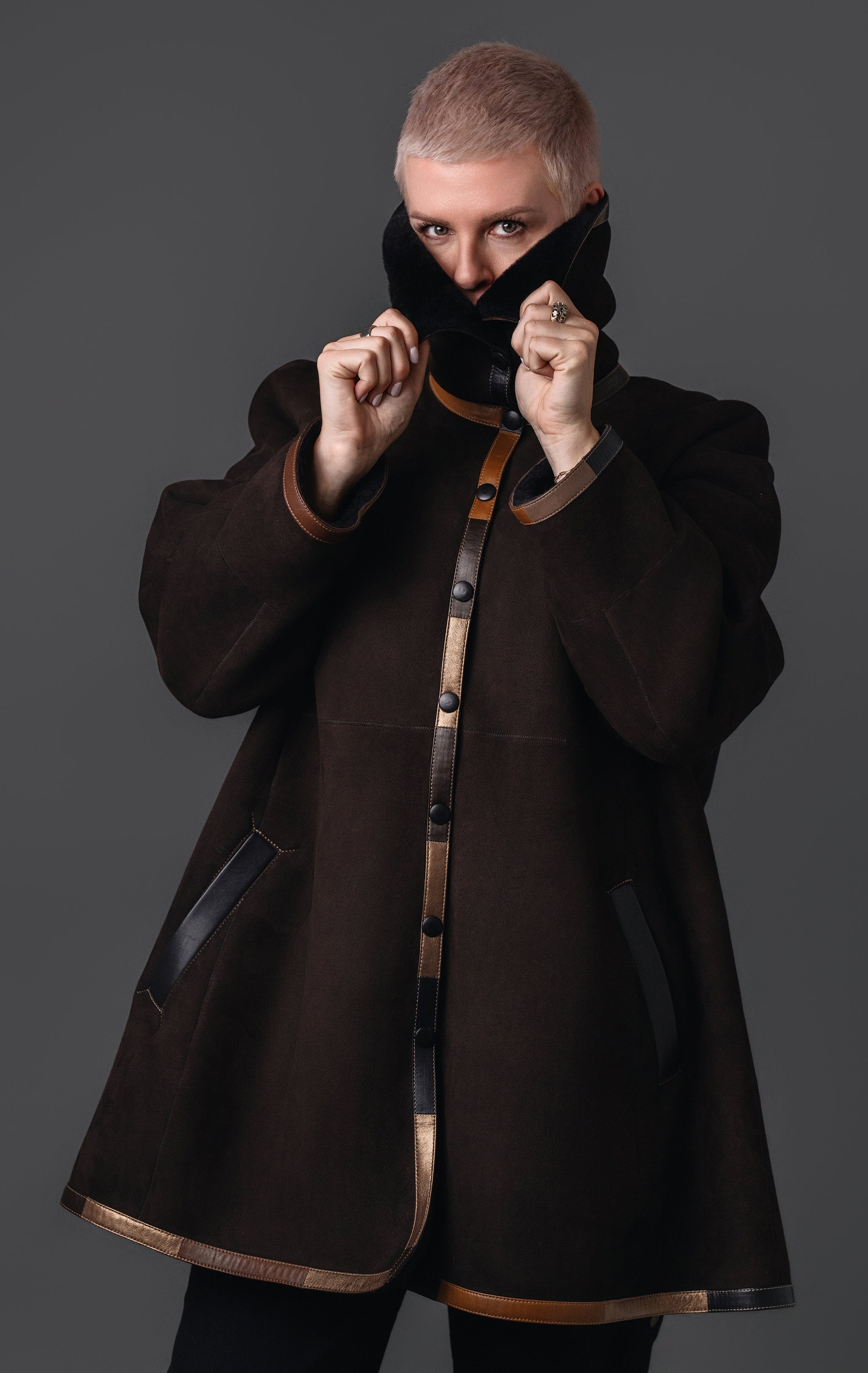 Ebony Suede Shearling Trapeze Coat – Toshiki and Maryszka