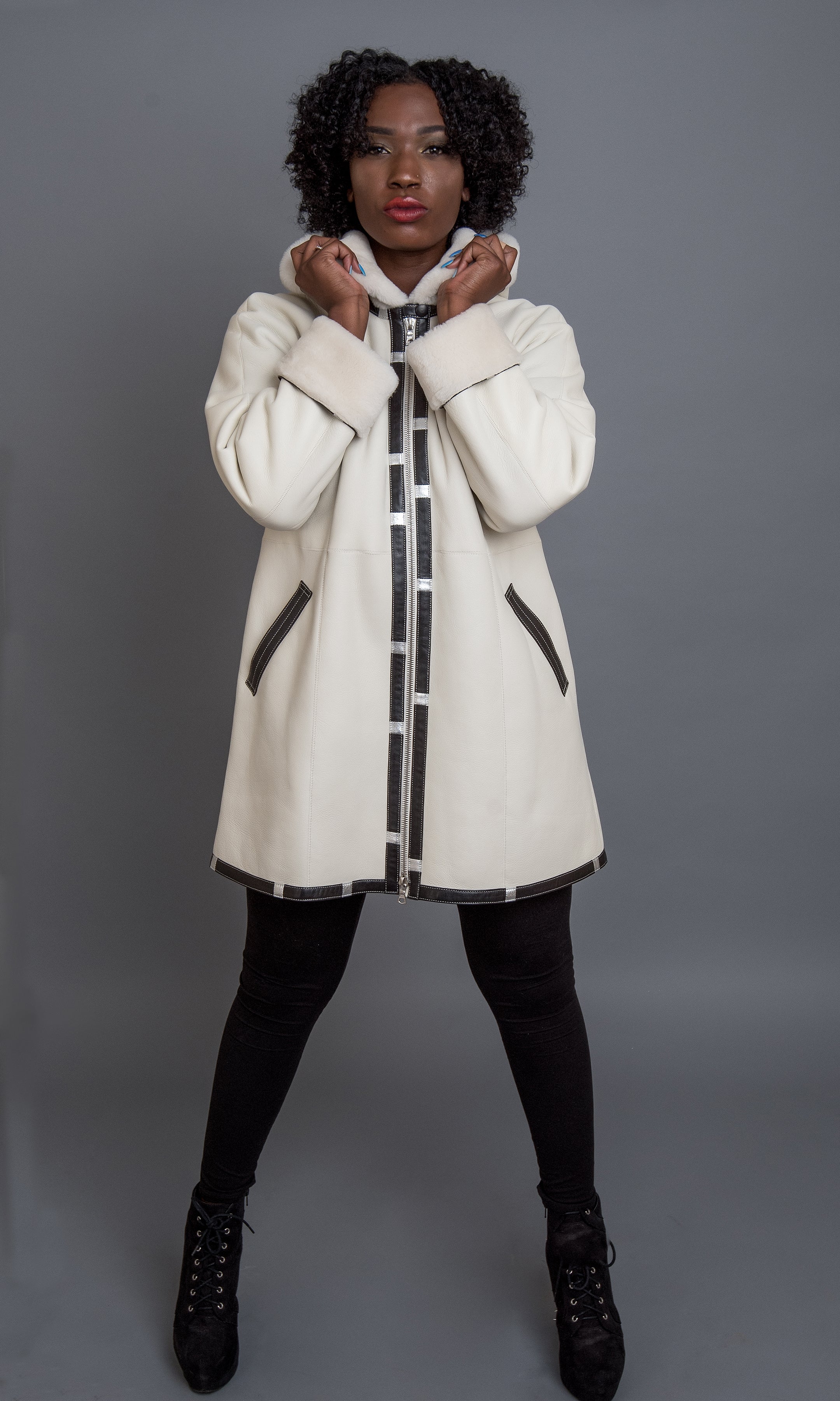 Snow White Short Swing Coat with Hood – Toshiki and Maryszka